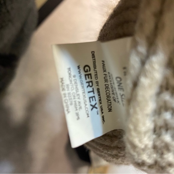 Gertex Twin Pom Pom Faux Fur Beanie Hat Lot 2 Toddler Little Kids Tan & Gray - Picture 6 of 11